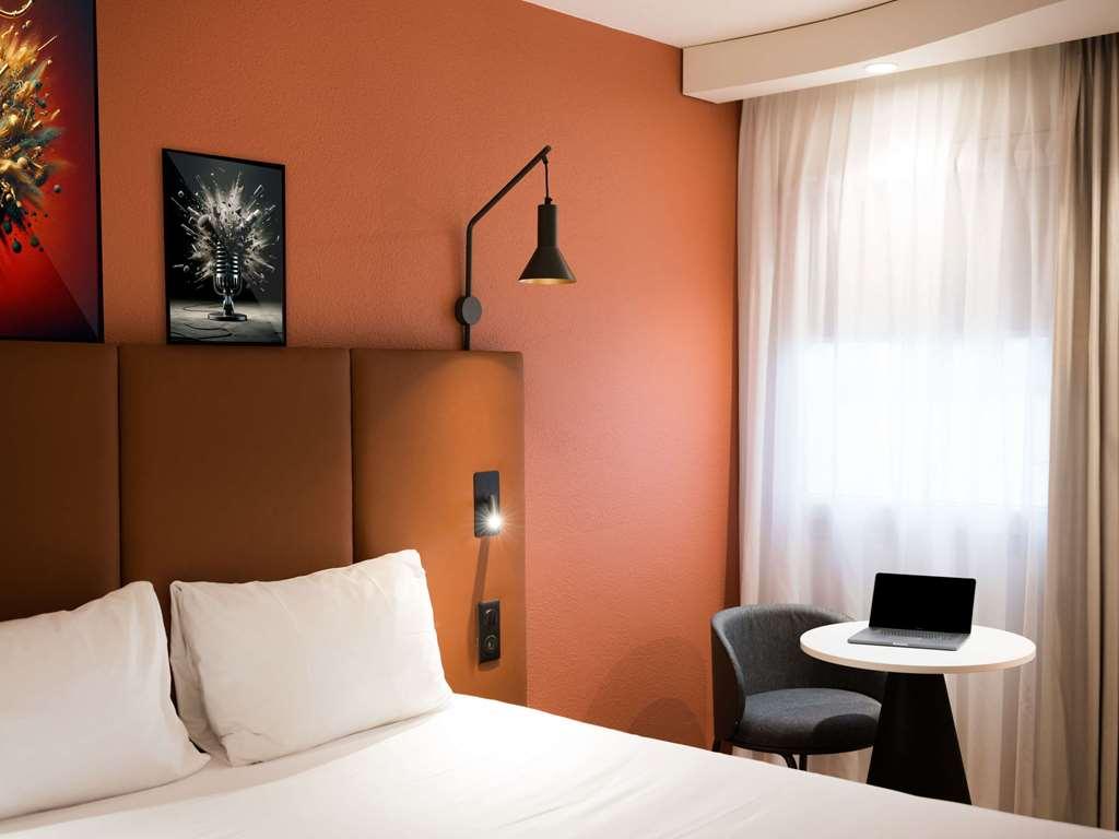 Ibis Port De Plaisance Hotell Caen Rum bild